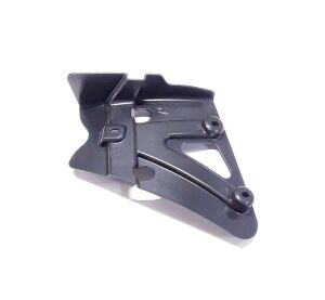 FRONT LEFT ROCKER ARM GUARD