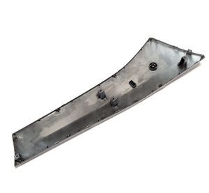 LEFT DOOR PANEL (GREY)
